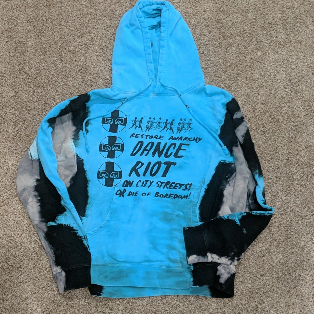 OBEY Tie-dye Hoodie - Picture 2 of 3